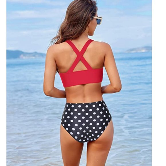 Good-Quality Two Piece Swimsuit - Picture 5 of 6